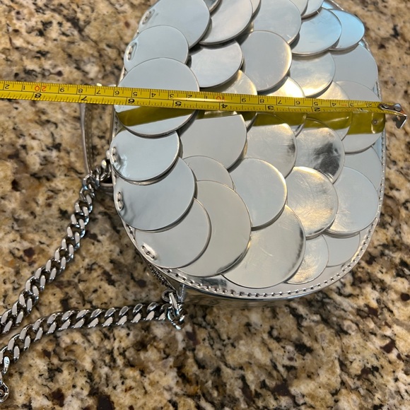 Michael kors crossbody purse - Picture 8 of 9